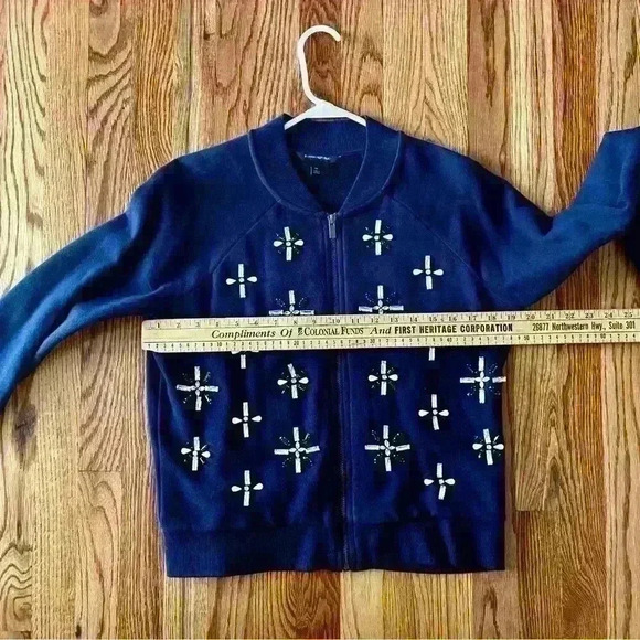 BANANA REPUBLIC - Jeweled Bomber Jacket. Navy with Fleece Lining. Medium - Picture 8 of 11